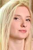 Minnie Lighter 24 years old, from Russia Minnie Lighter 24 years old, from Russia